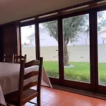 Holiday home Moradia Proxima Da Do Areinho, Na Ria, E Dos Marretas *