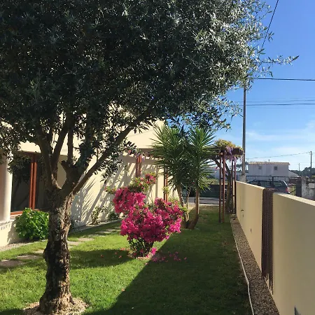 Moradia Proxima Da Do Areinho, Na Ria, E Dos Marretas オヴァール