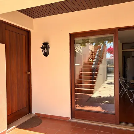Casa de Férias Moradia Próxima Da Do Areinho, Na Ria, E Dos Marretas
